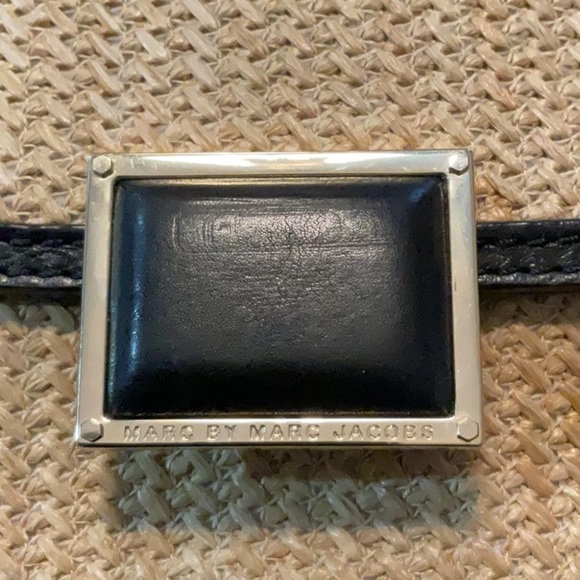 Marc by Marc Jacobs woven crossbody with black leather strap and trim - Picture 3 of 11